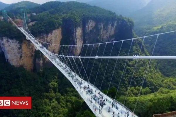 Zhangjiajie Grand Canyon Glass Bridge